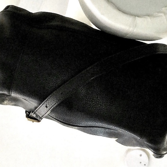 MARC JACOBS Black Satchel Crossbody Raspberry Interior w Central Zipping Pocket - Picture 7 of 16